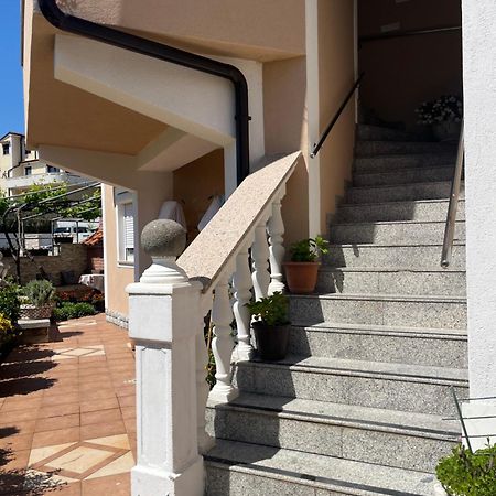 Apartments Ostojic 크르크 외부 사진