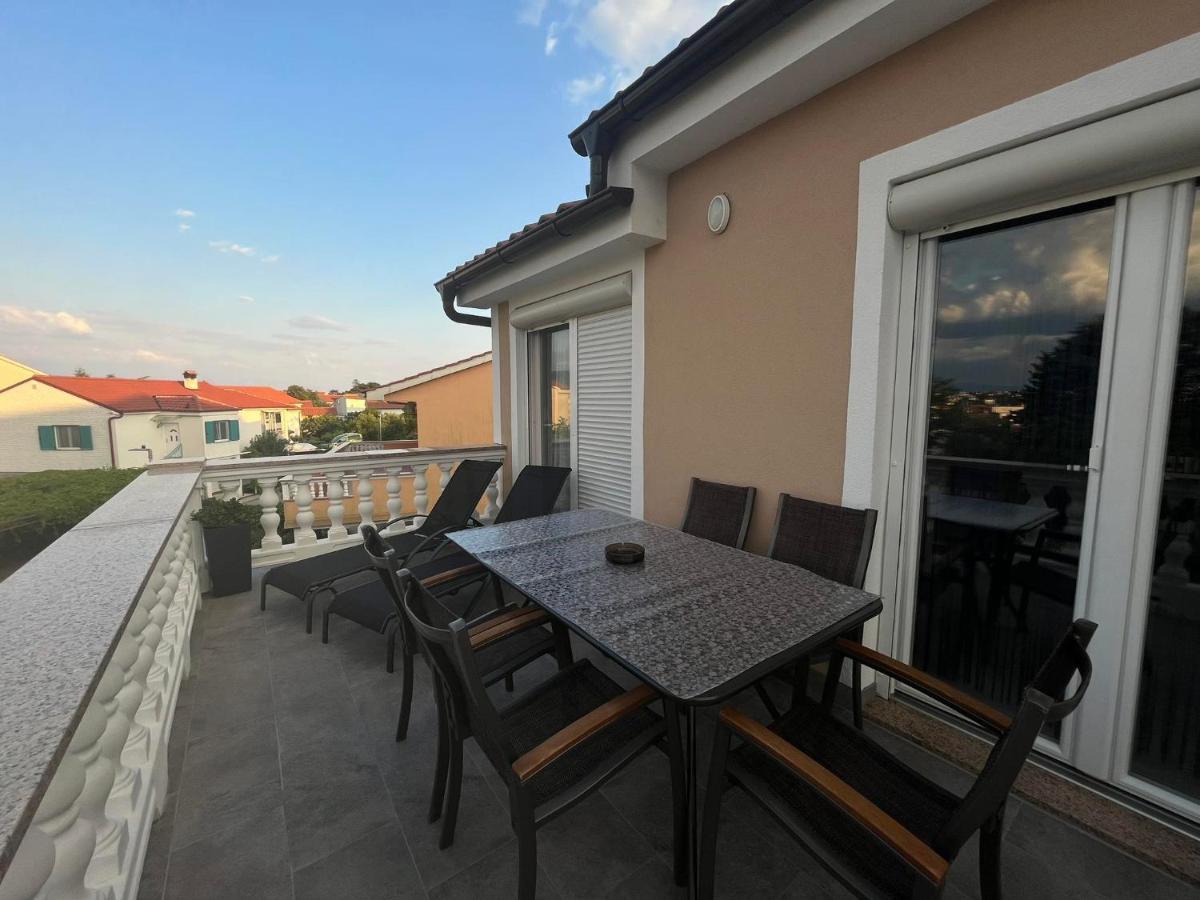 Apartments Ostojic 크르크 외부 사진
